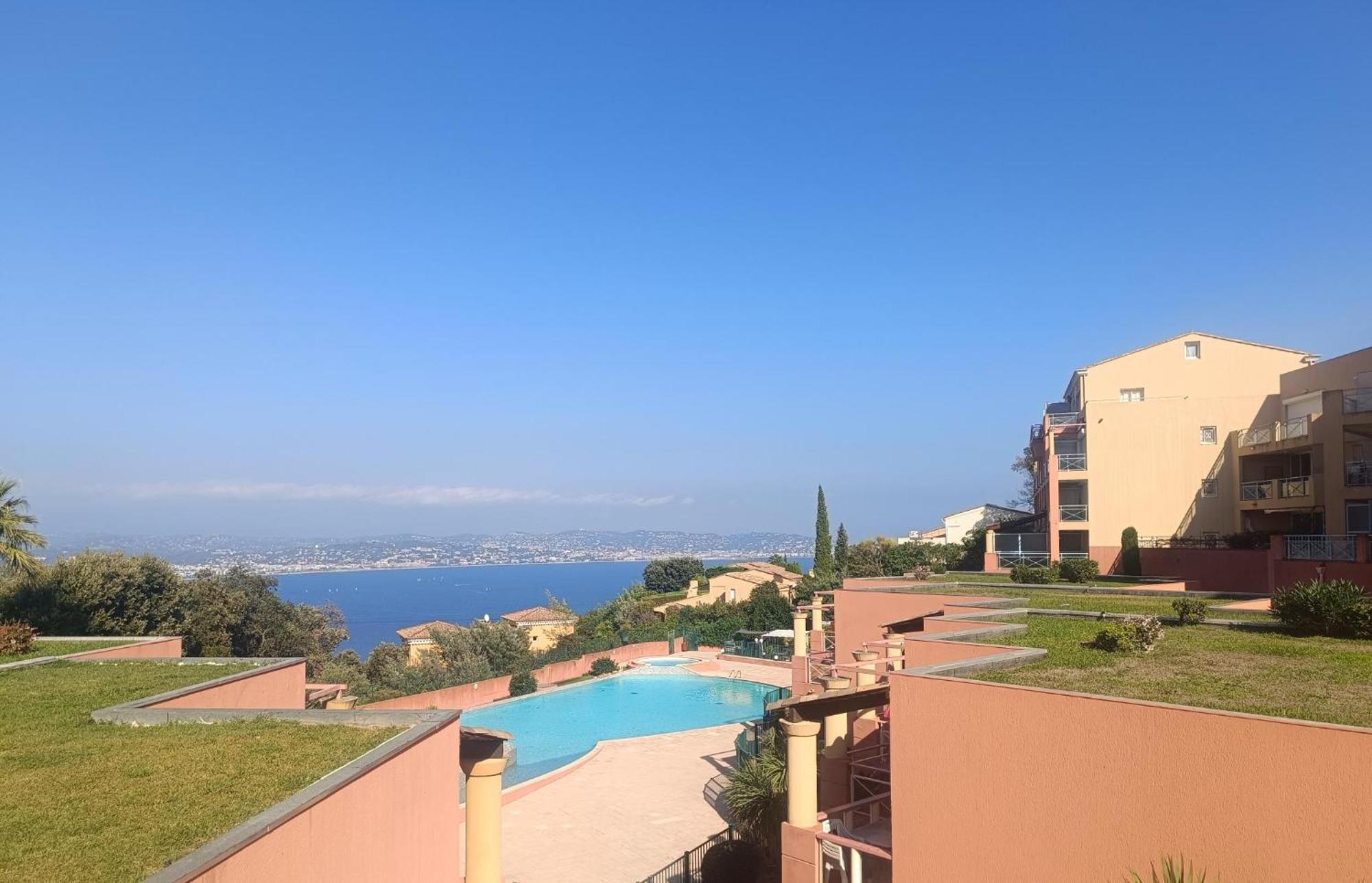 Magnifique Vue Mer Et Piscine - Les Cles De L Esterel Теуль-сюр-Мер Екстер'єр фото